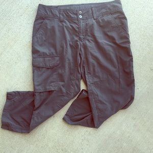 NWOT Columbia lightweight Capris